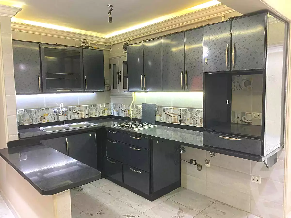 https://aqarmap.com.eg/en/listing/7207113-for-rent-alexandria-lsywf-mostafa-kamel-st
