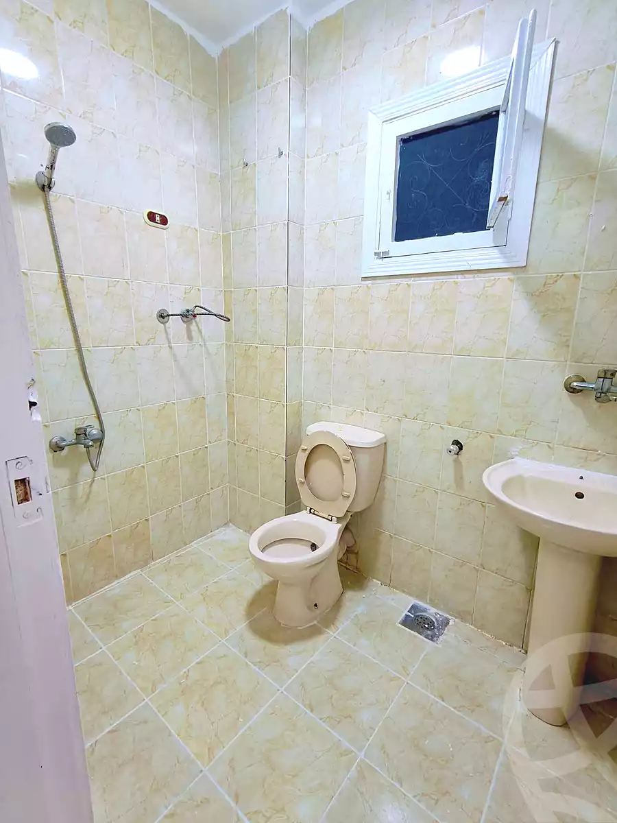 https://aqarmap.com.eg/en/listing/7207170-for-sale-alexandria-al-agamy-shataa-el-nakheel