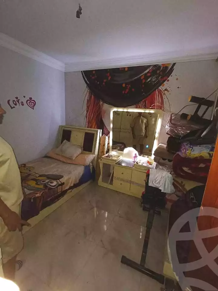 https://aqarmap.com.eg/ar/listing/7207222-for-sale-cairo-helwan-el-harir-st