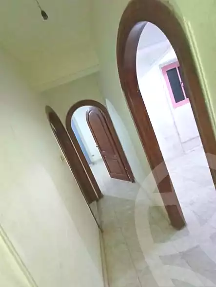 https://aqarmap.com.eg/en/listing/7207247-for-sale-cairo-helwan-helwan-el-sharkeya-thabit-basha-st