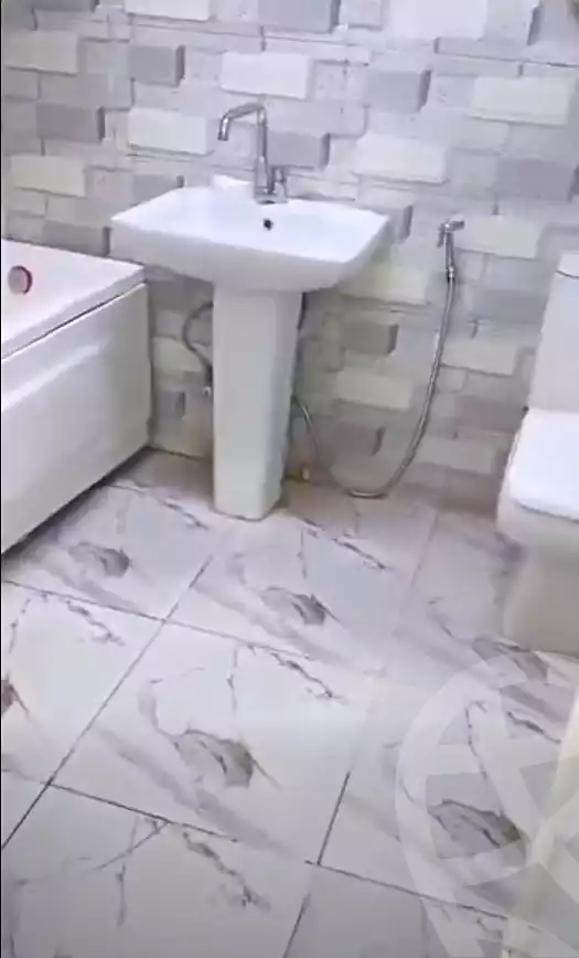 https://aqarmap.com.eg/ar/listing/7207239-for-sale-cairo-ain-shams-ain-shams-el-sharkia-el-fairouz-st