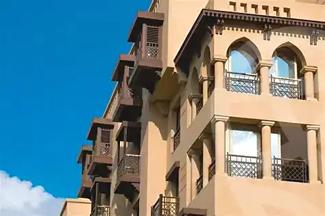 https://aqarmap.com.eg/ar/listing/7207250-for-rent-cairo-old-cairo-el-fostat-lfstt-ljdyd-arabesque-compound-sed