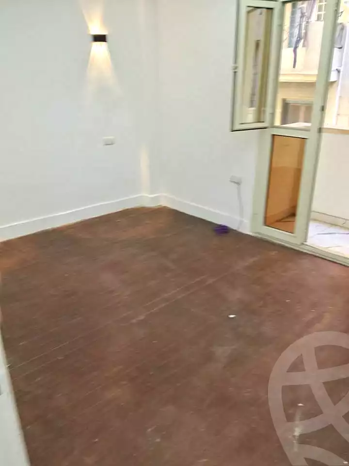 https://aqarmap.com.eg/en/listing/7207302-for-sale-alexandria-sydy-bshr-sydy-bshr-bhry