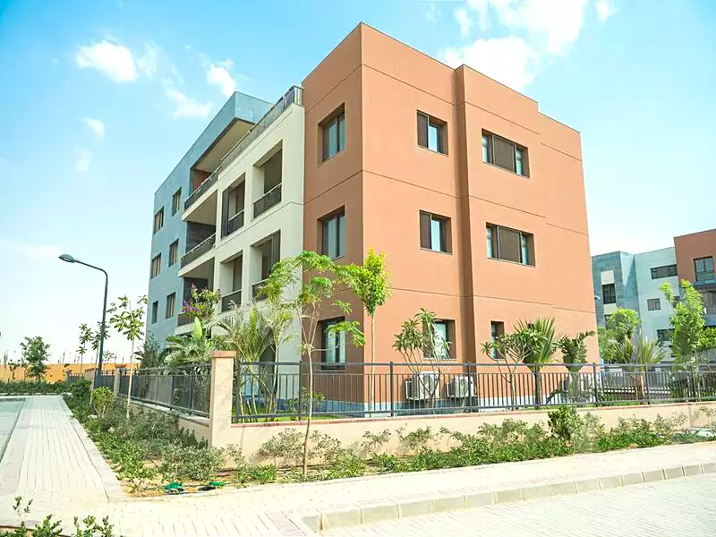 https://aqarmap.com.eg/ar/listing/7207417-for-sale-cairo-new-cairo-compounds-district-5-the-plateau-district-5
