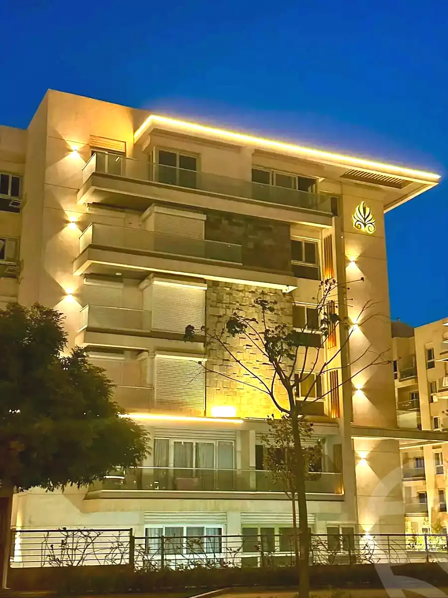 https://aqarmap.com.eg/ar/listing/7207423-for-sale-cairo-new-cairo-compounds-mwntn-fyw-y-syty-club-park-mountain-view-icity