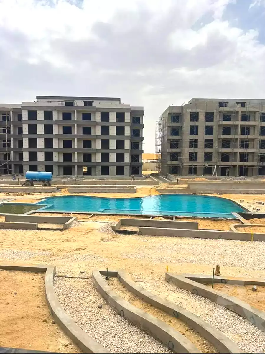 https://aqarmap.com.eg/en/listing/7207514-for-sale-cairo-el-sheikh-zayed-city-lshykh-zyd-ljdyd-de-joya-taj-misr-new-zayed