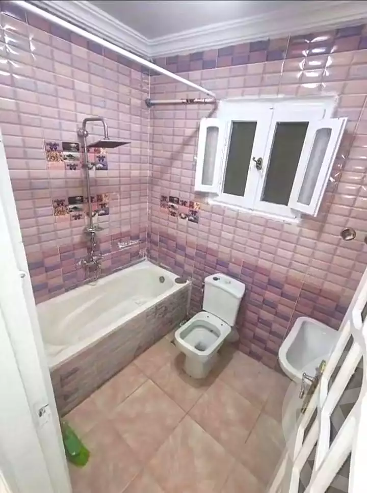 https://aqarmap.com.eg/en/listing/7207707-for-sale-alexandria-al-agamy-el-hanouvel-gabir-hafez-st