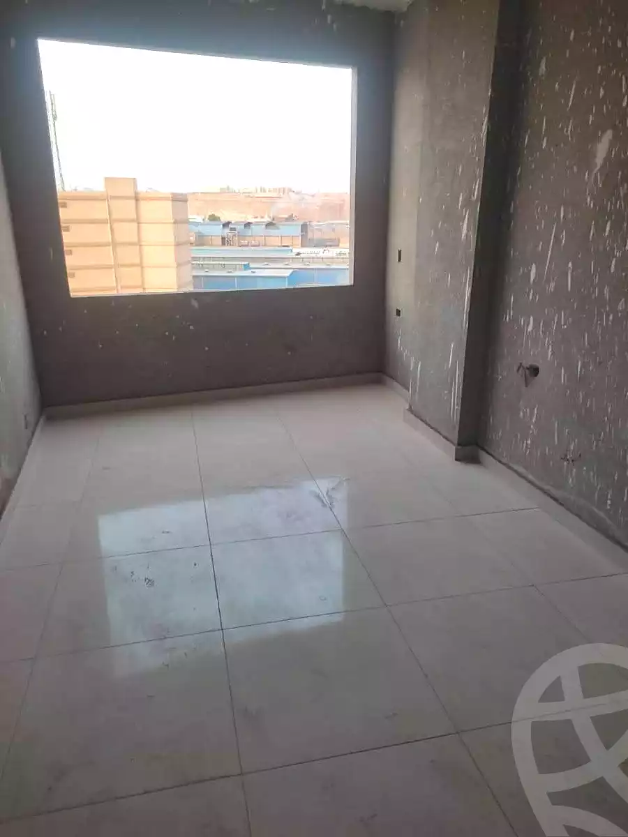 https://aqarmap.com.eg/ar/listing/7207728-for-sale-cairo-helwan-mnshy-yn-hlwn-mansour-st