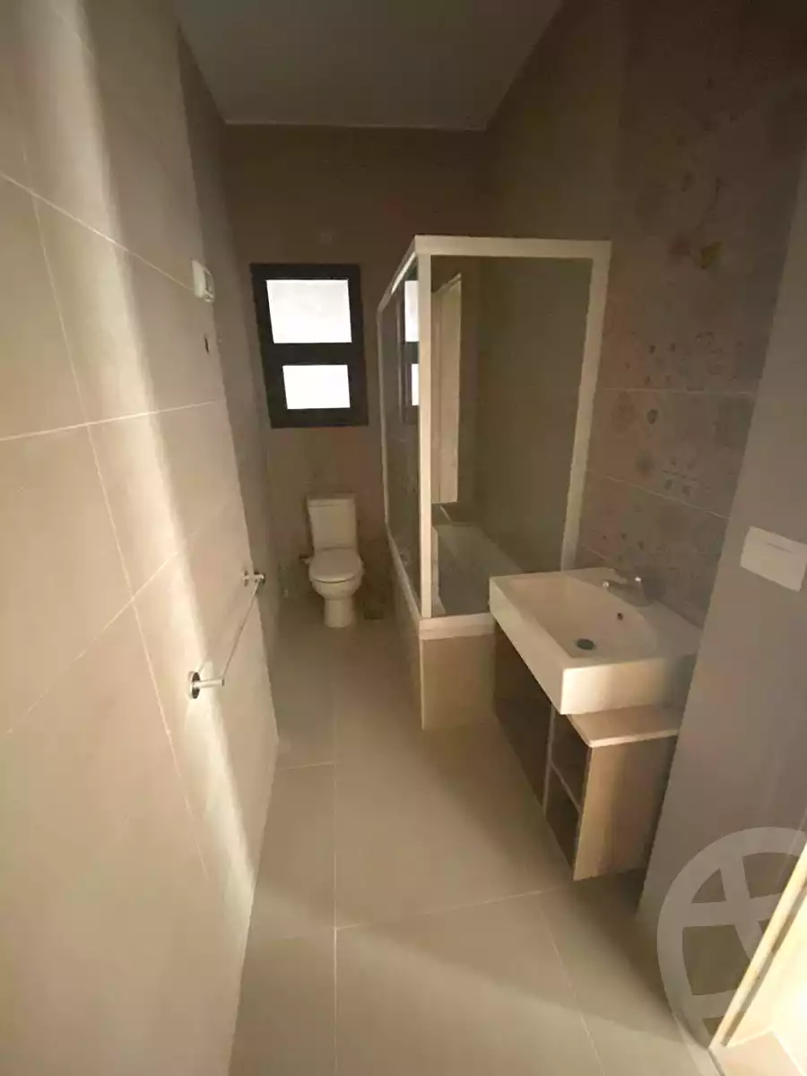 https://aqarmap.com.eg/ar/listing/7207754-for-rent-cairo-new-cairo-compounds-fyfth-skwyr-mwl-lmrsm-llttwyr