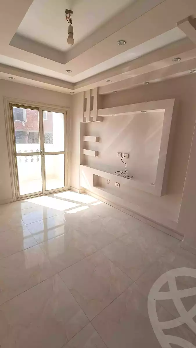 https://aqarmap.com.eg/ar/listing/7207850-for-sale-cairo-ain-shams-mnshy-lthryr