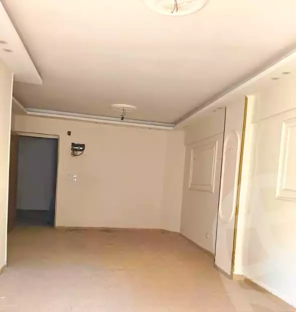 https://aqarmap.com.eg/en/listing/7207854-for-sale-alexandria-al-agamy-el-hanouvel-al-haded-we-al-soulb-st