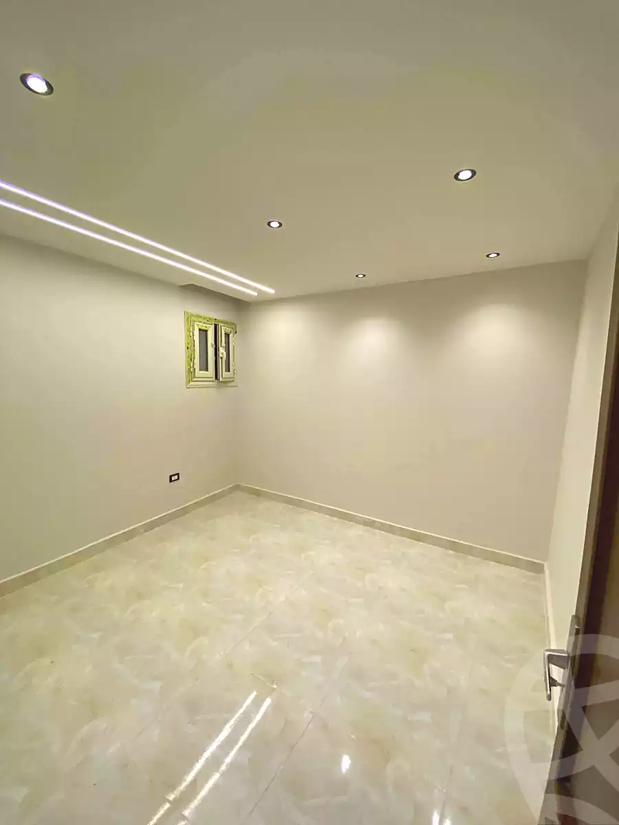 https://aqarmap.com.eg/ar/listing/7207898-for-sale-alexandria-al-agamy-lbytsh-bianchiii