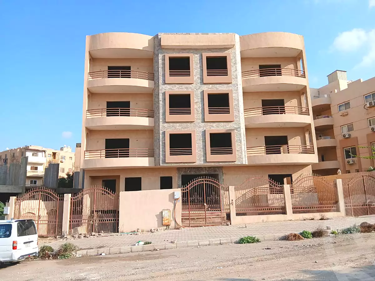 https://aqarmap.com.eg/en/listing/7208396-for-sale-cairo-new-cairo-hy-skn-ljm-lmryky