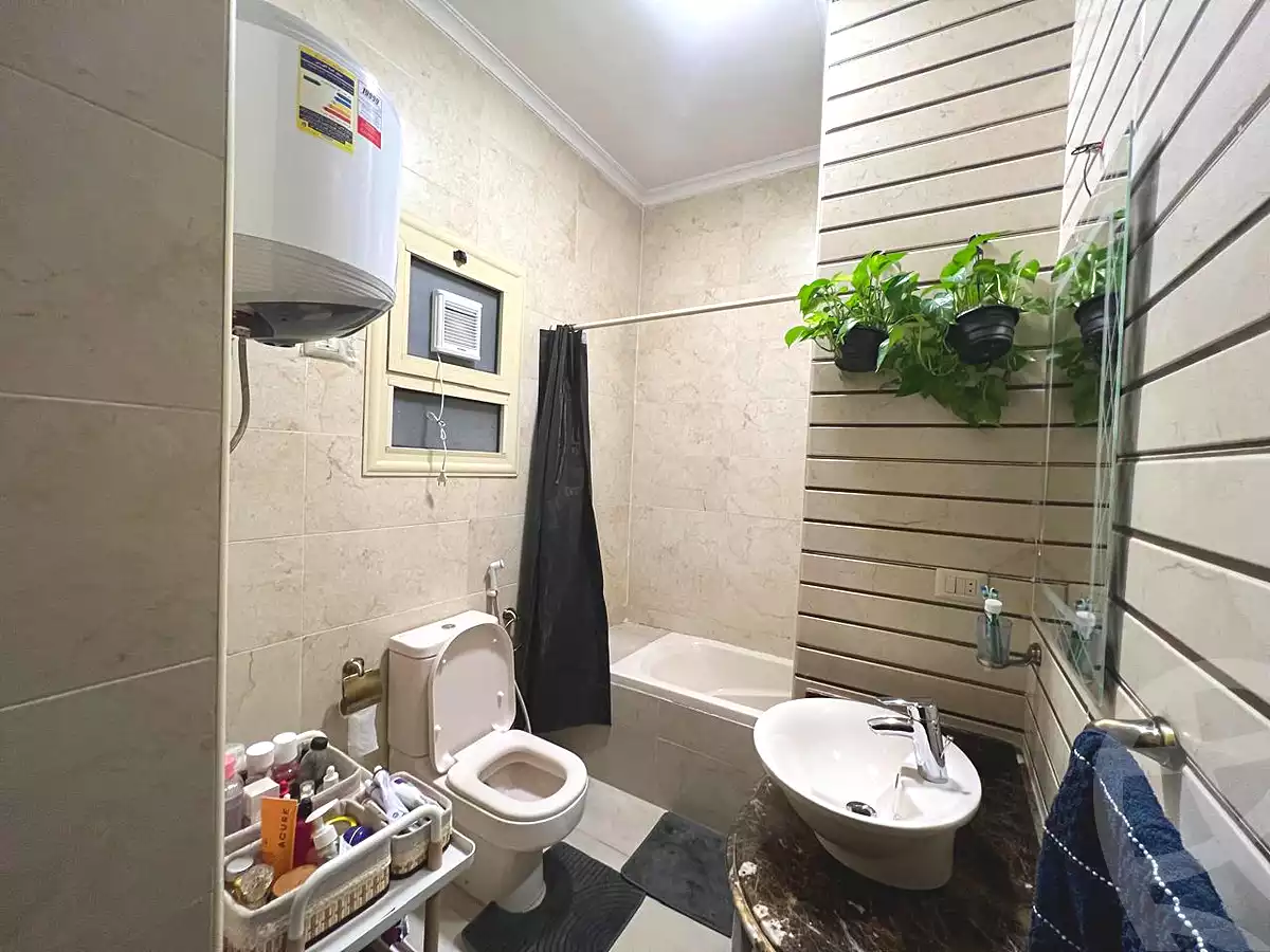 https://aqarmap.com.eg/ar/listing/7208459-for-rent-cairo-new-cairo-compounds-acacia