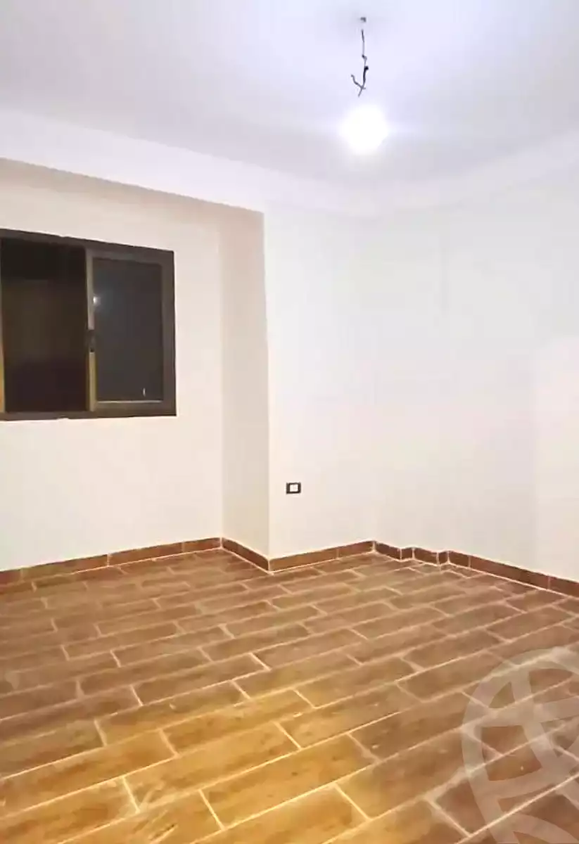 https://aqarmap.com.eg/ar/listing/7208461-for-sale-alexandria-al-agamy-lbytsh-mecca-st