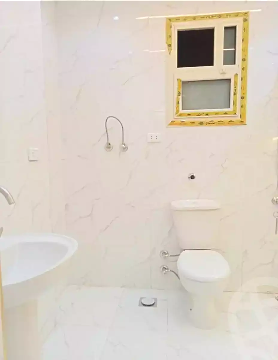 https://aqarmap.com.eg/ar/listing/7208464-for-sale-alexandria-sydy-bshr-sydy-bshr-bhry-street-17