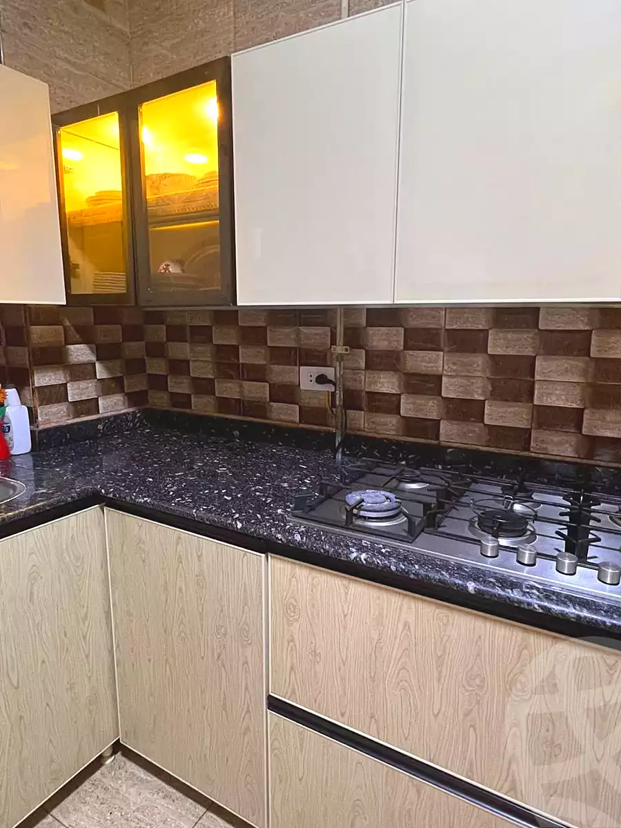 https://aqarmap.com.eg/ar/listing/7208487-for-sale-cairo-new-cairo-el-ahyaa-third-neighborhood-street-16