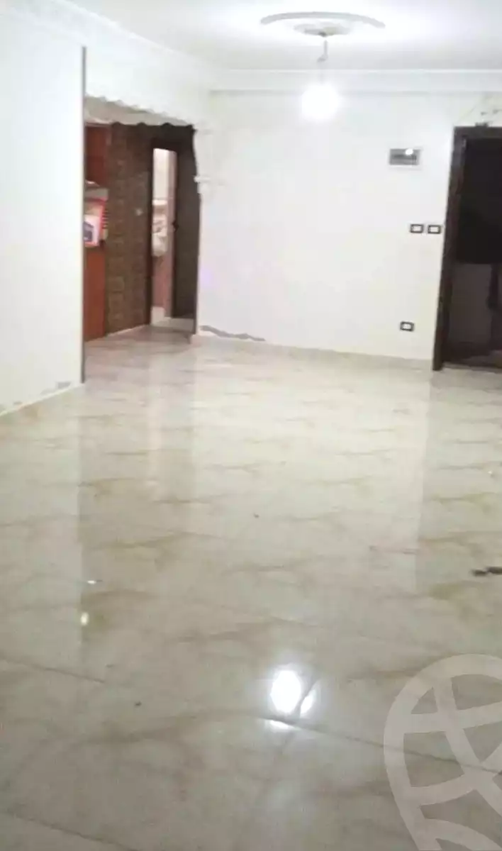 https://aqarmap.com.eg/en/listing/7208581-for-sale-alexandria-el-mandara-alex-el-mandara-bahri