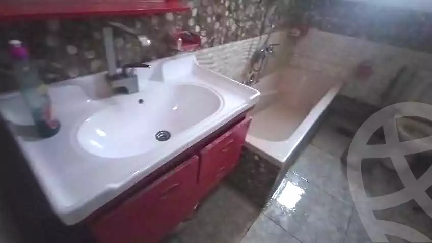 https://aqarmap.com.eg/ar/listing/7208691-for-rent-cairo-faisal-el-tawabeq-el-shaheed-ahmed-hamdy-st