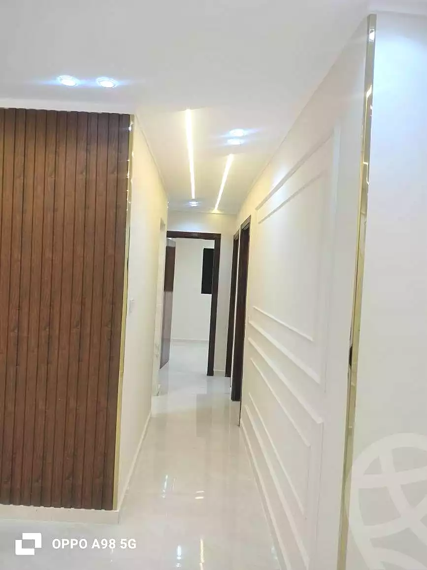 https://aqarmap.com.eg/ar/listing/7208756-for-sale-alexandria-sydy-bshr-sydy-bshr-bhry-shr-mhmwd-l-yswy