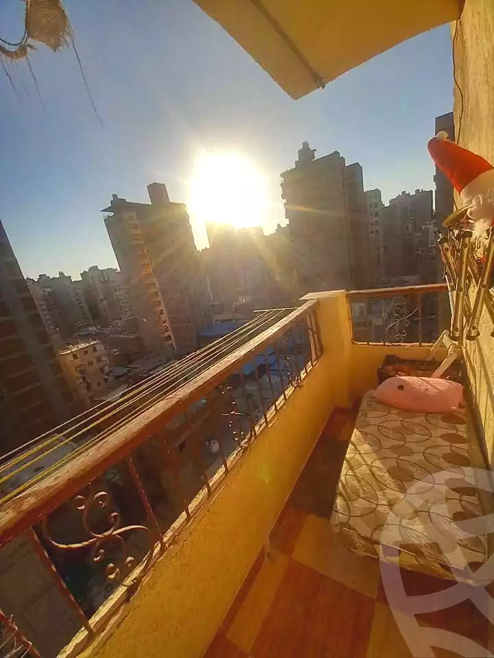 https://aqarmap.com.eg/ar/listing/7208784-for-sale-alexandria-sydy-bshr-sydy-bshr-bhry