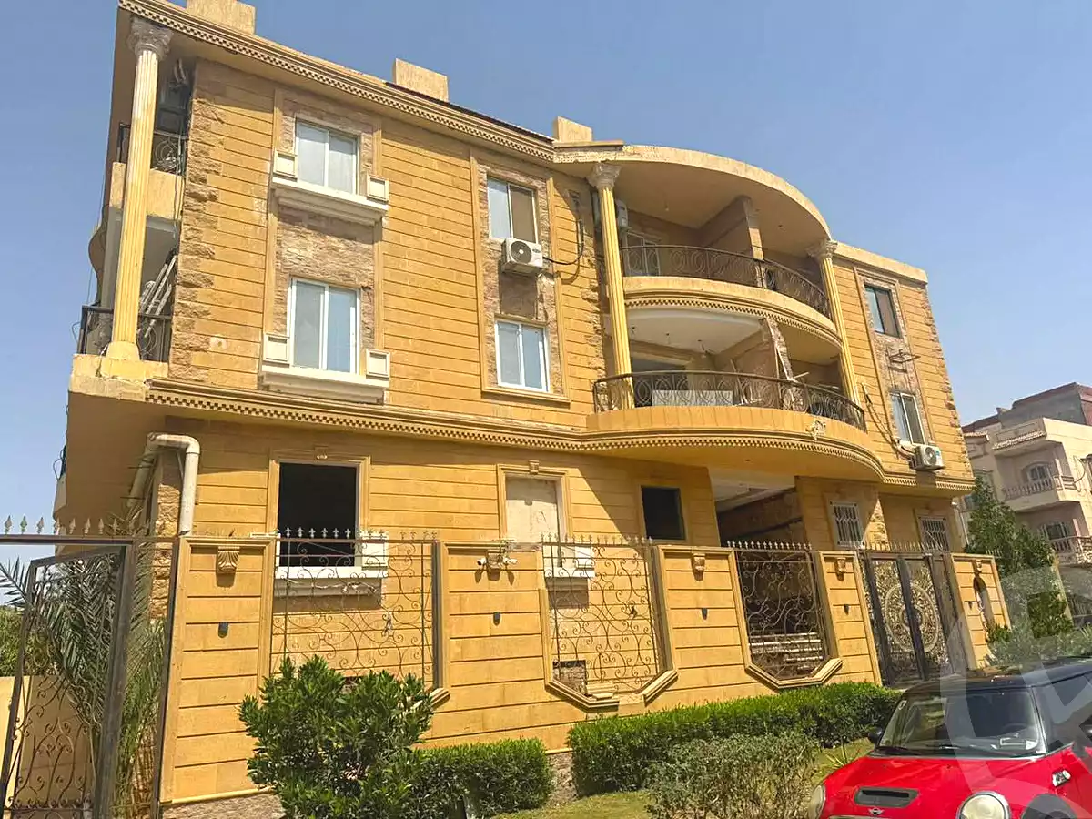 https://aqarmap.com.eg/en/listing/7208943-for-sale-cairo-new-cairo-bait-el-watan-first-neighborhood