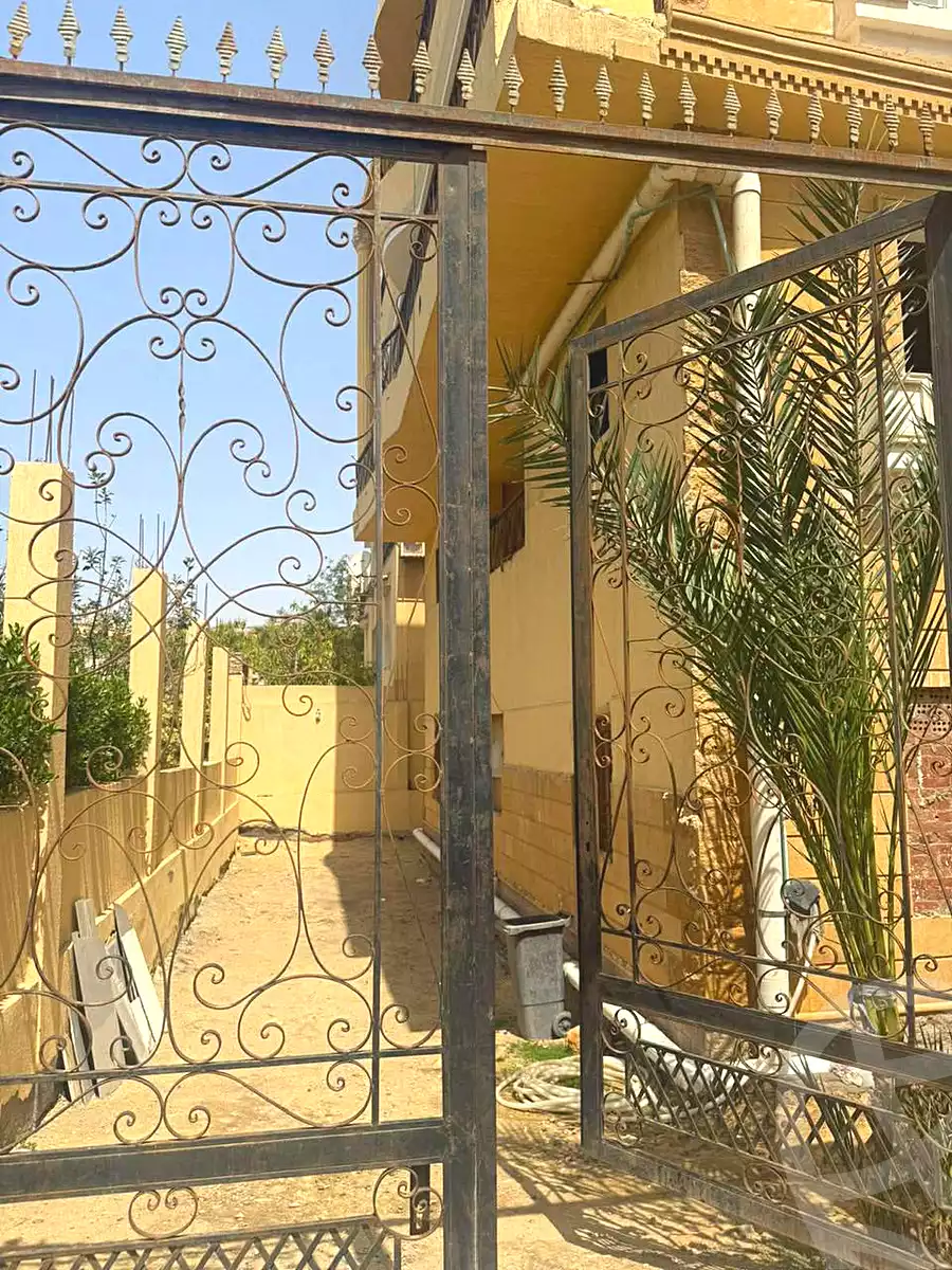 https://aqarmap.com.eg/en/listing/7208943-for-sale-cairo-new-cairo-bait-el-watan-first-neighborhood