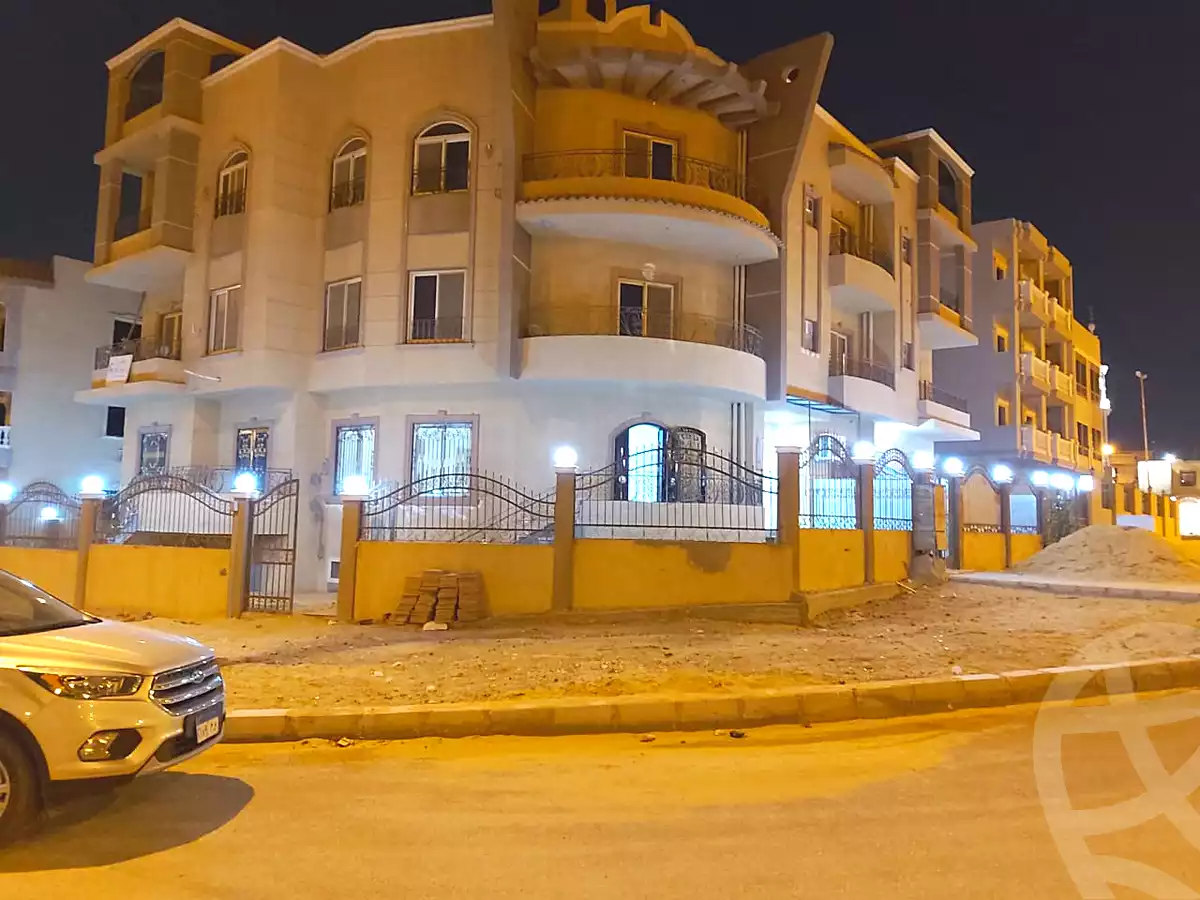 https://aqarmap.com.eg/ar/listing/7208957-for-rent-cairo-el-sheikh-zayed-city-el-hay-elthamen-area-2