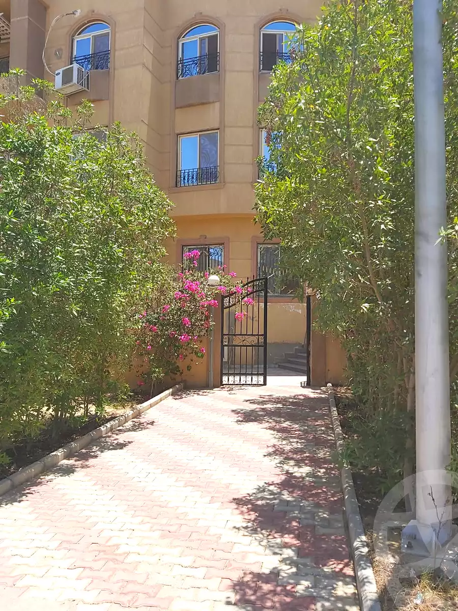 https://aqarmap.com.eg/ar/listing/7208957-for-rent-cairo-el-sheikh-zayed-city-el-hay-elthamen-area-2