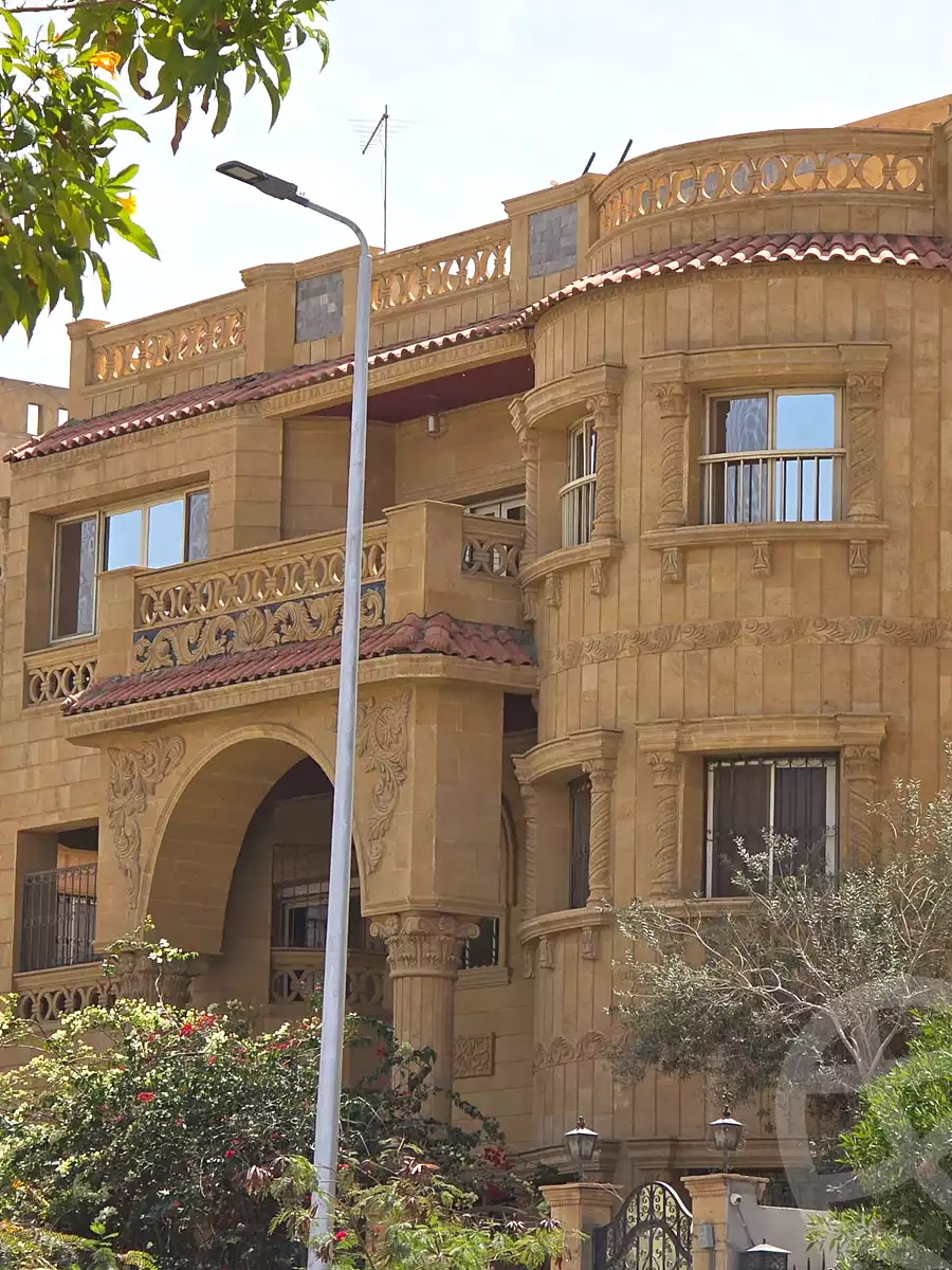 https://aqarmap.com.eg/ar/listing/7208972-for-sale-cairo-new-cairo-el-narges-el-narges-1-el-mosheer-ahmed-badawi-st