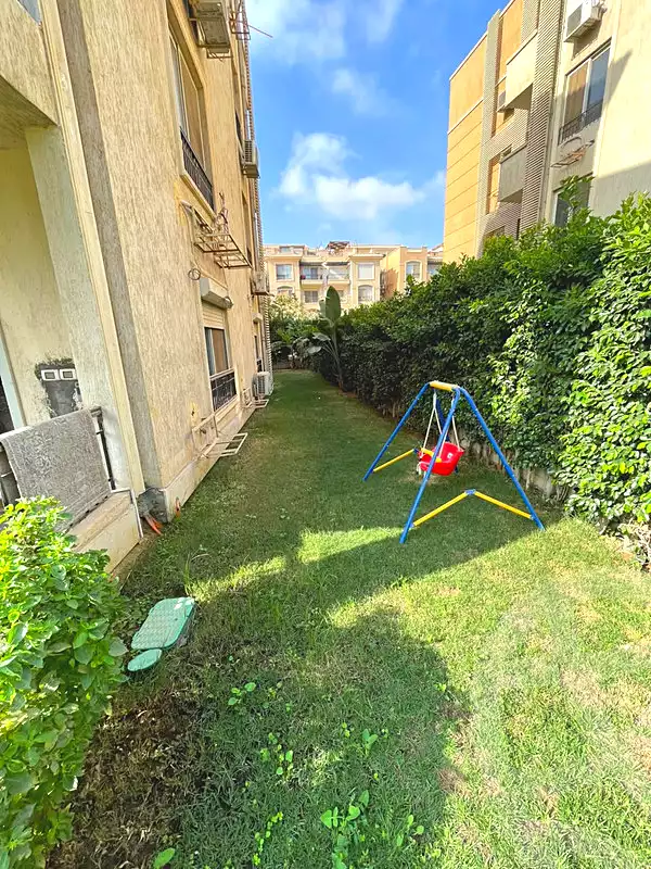 https://aqarmap.com.eg/en/listing/7209141-for-sale-cairo-new-cairo-compounds-stwn-ryzydns-by-ar-y-llttwyr