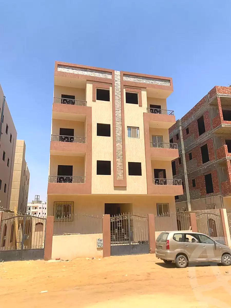 https://aqarmap.com.eg/ar/listing/7209438-for-sale-cairo-badr-city-hai-el-ashgar-featured-neighborhood-el-imam-el-bokhary-st