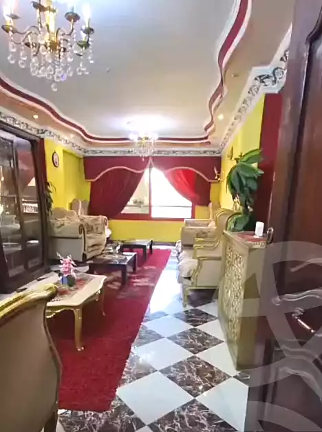 https://aqarmap.com.eg/ar/listing/7209527-for-sale-cairo-faisal-kafr-tohormos-queen-nazli-st