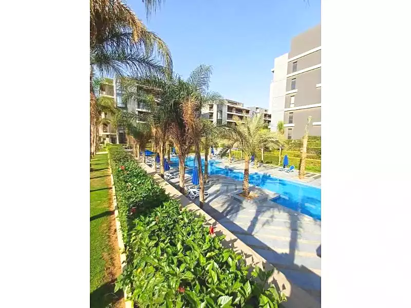 https://aqarmap.com.eg/en/listing/7209529-for-sale-cairo-new-cairo-compounds-el-patio-oro