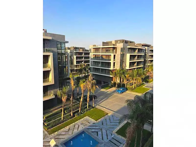 https://aqarmap.com.eg/en/listing/7209530-for-sale-cairo-new-cairo-compounds-el-patio-oro