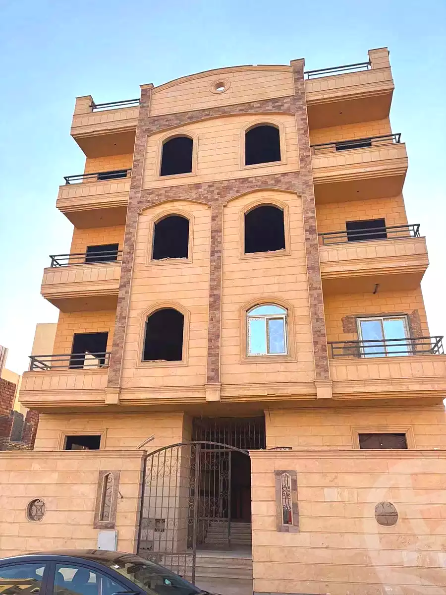 https://aqarmap.com.eg/ar/listing/7209613-for-sale-cairo-badr-city-hai-el-ashgar-featured-neighborhood-el-imam-el-bokhary-st