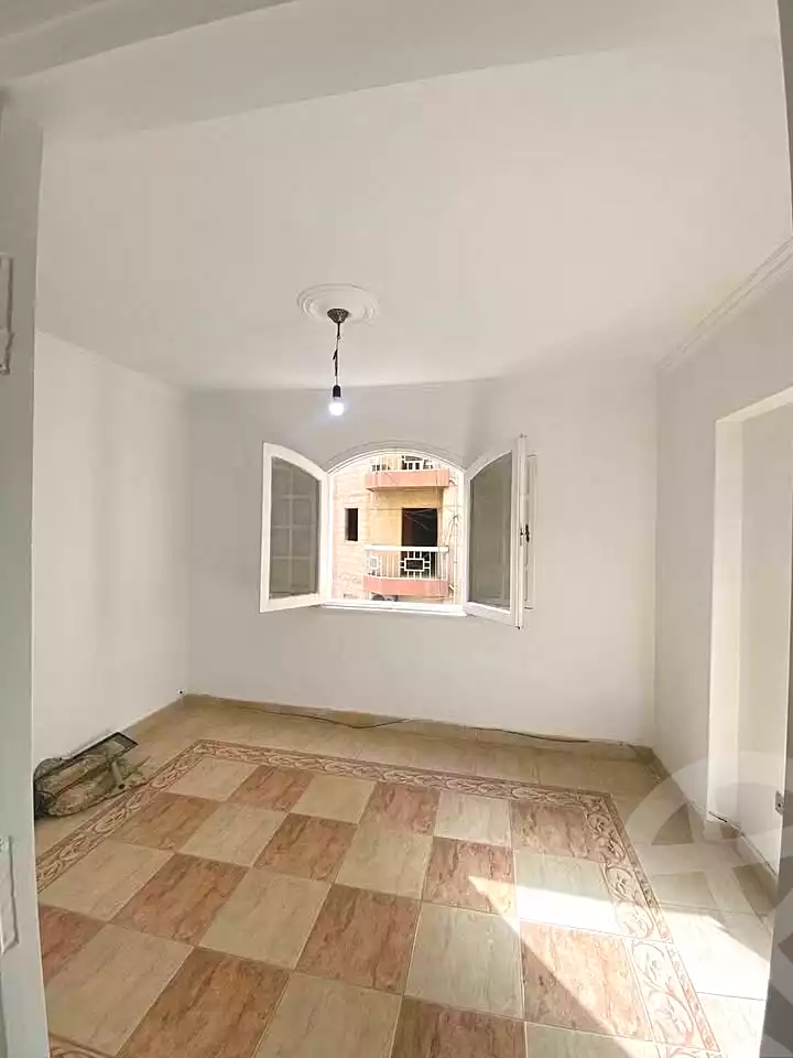 https://aqarmap.com.eg/ar/listing/7209731-for-sale-alexandria-al-agamy-lbytsh-bianchiii