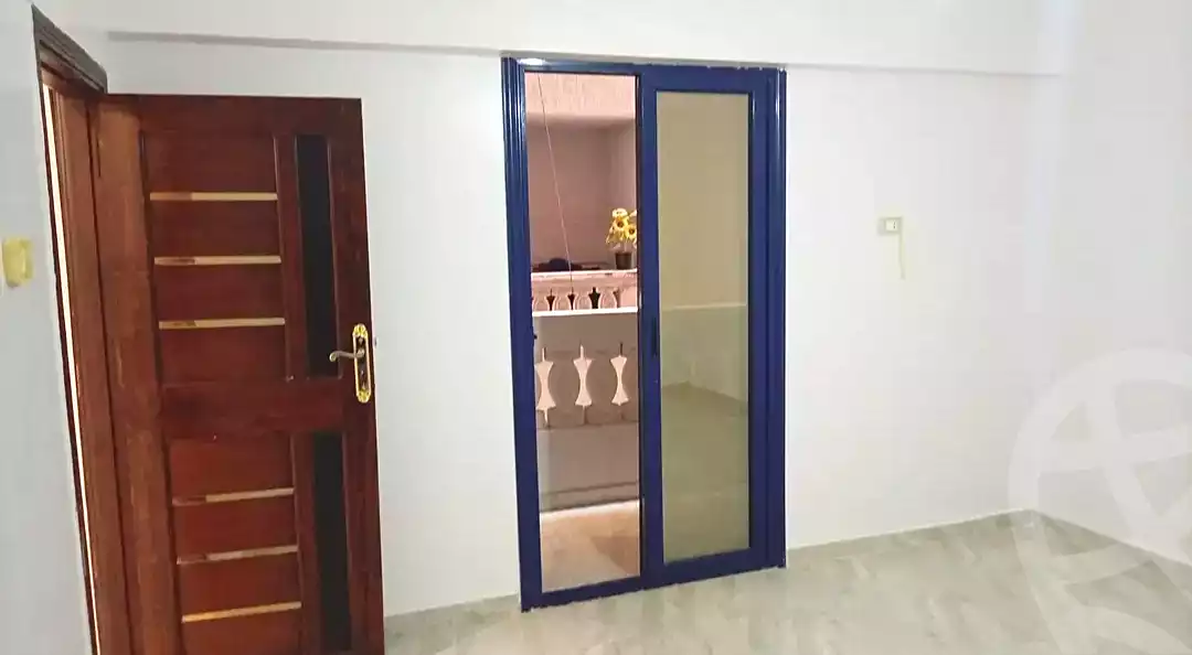 https://aqarmap.com.eg/ar/listing/7209851-for-sale-alexandria-al-agamy-lbytsh-bianchiii-el-arbaeen-st