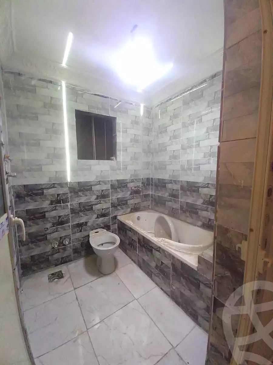 https://aqarmap.com.eg/en/listing/7209963-for-sale-cairo-elnozha-Streettt-27