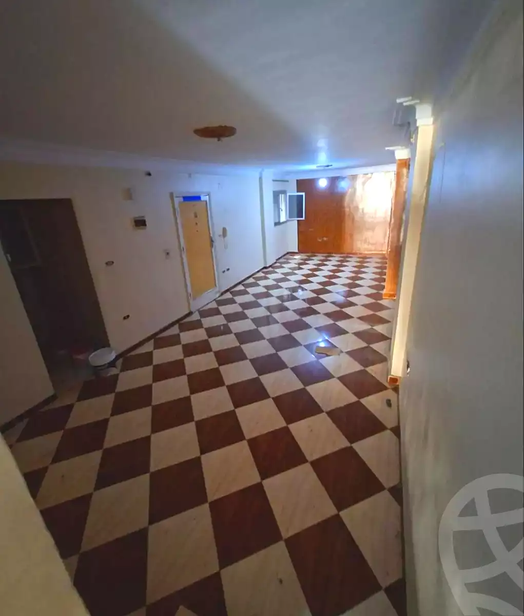 https://aqarmap.com.eg/ar/listing/7209977-for-sale-alexandria-sydy-bshr-sydy-bshr-bhry