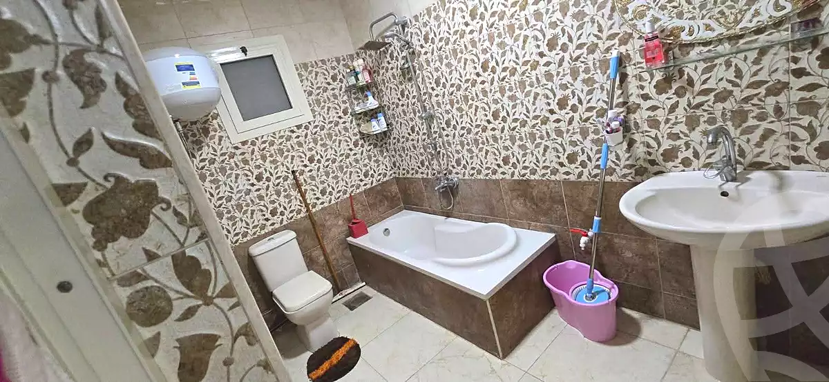 https://aqarmap.com.eg/en/listing/7209999-for-sale-alexandria-al-agamy-bw-ywsf