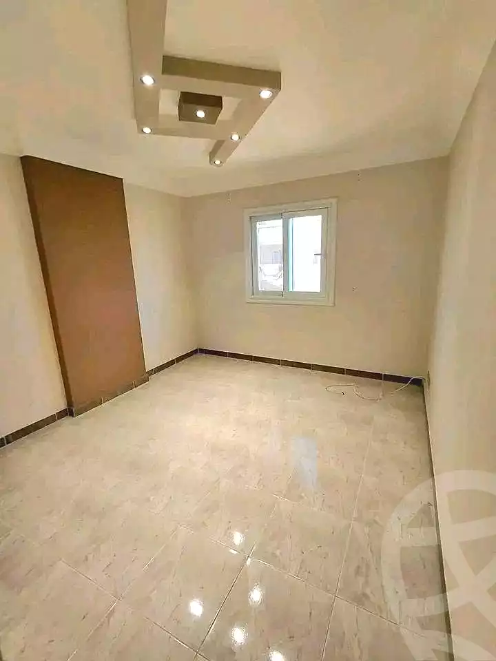 https://aqarmap.com.eg/ar/listing/7210029-for-sale-alexandria-sydy-bshr-sydy-bshr-bhry-khalil-hamada-st