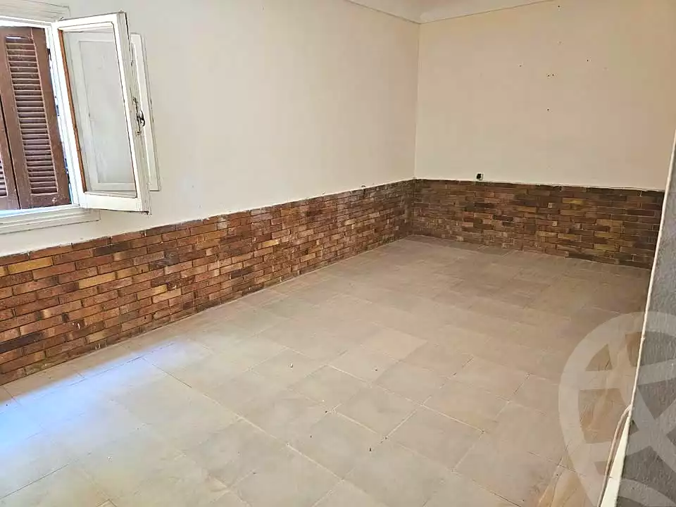 https://aqarmap.com.eg/ar/listing/7210032-for-rent-alexandria-al-agamy-lbytsh-shahr-al-assal-st