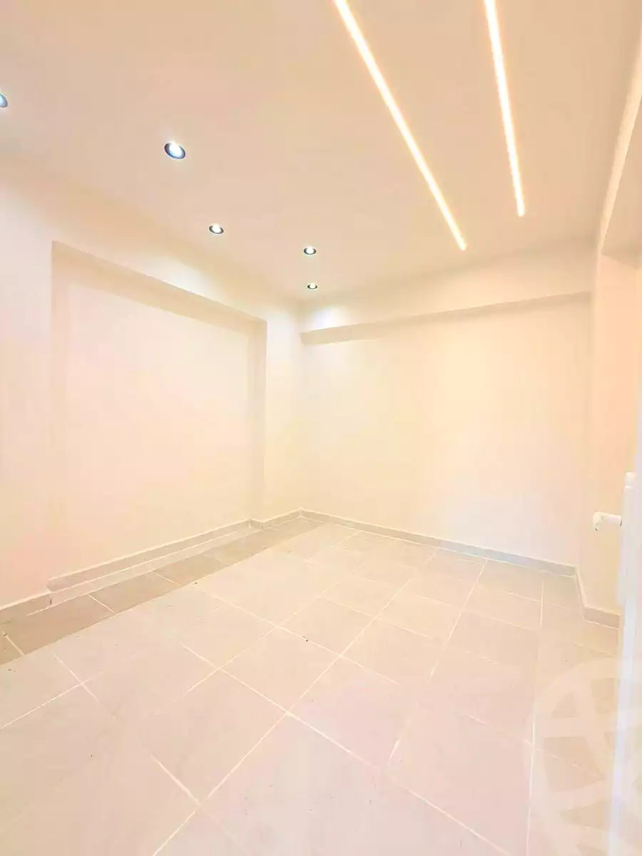 https://aqarmap.com.eg/ar/listing/7210094-for-sale-alexandria-al-agamy-shataa-el-nakheel