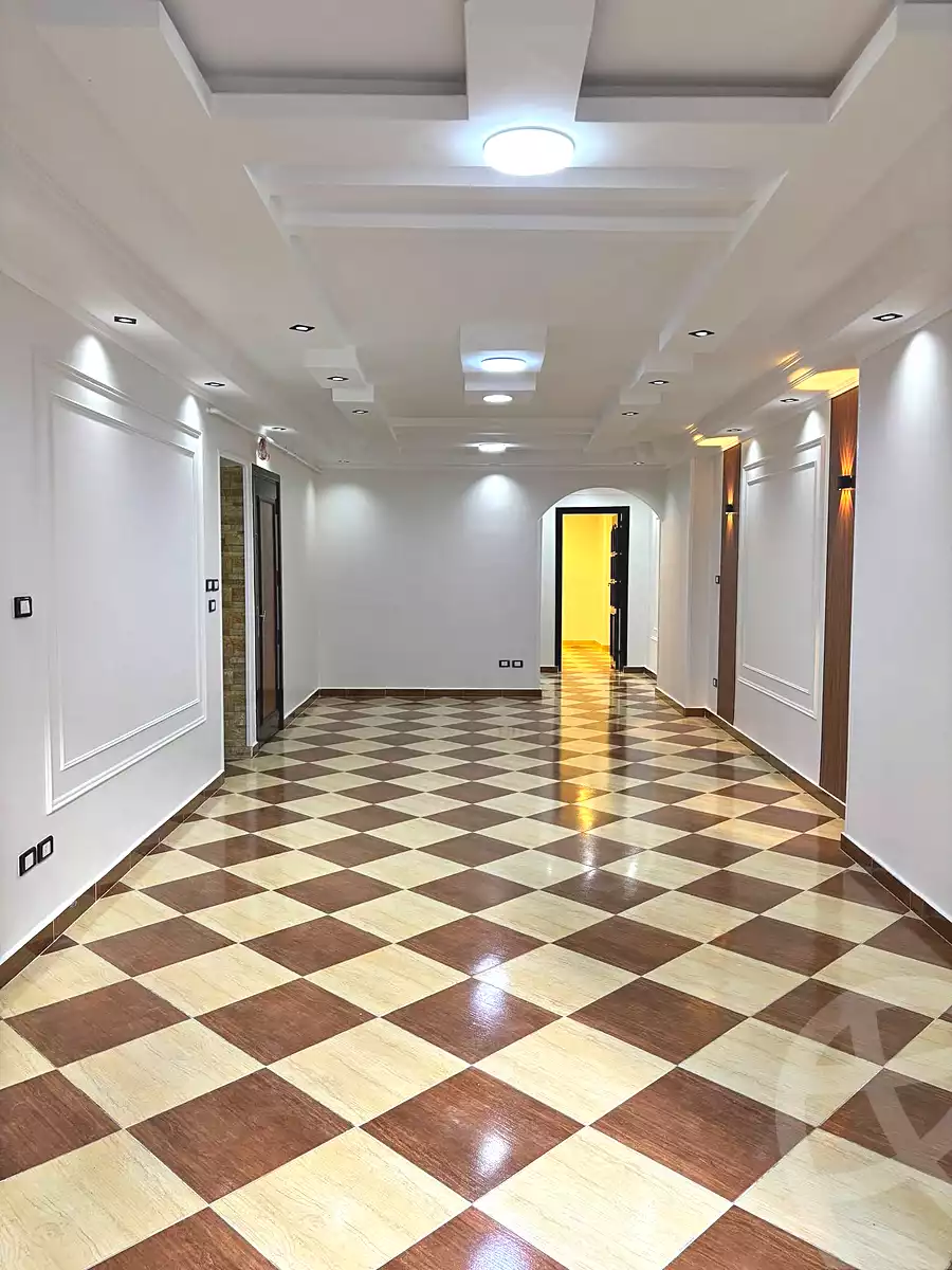 https://aqarmap.com.eg/ar/listing/7210112-for-sale-alexandria-miami-45-street