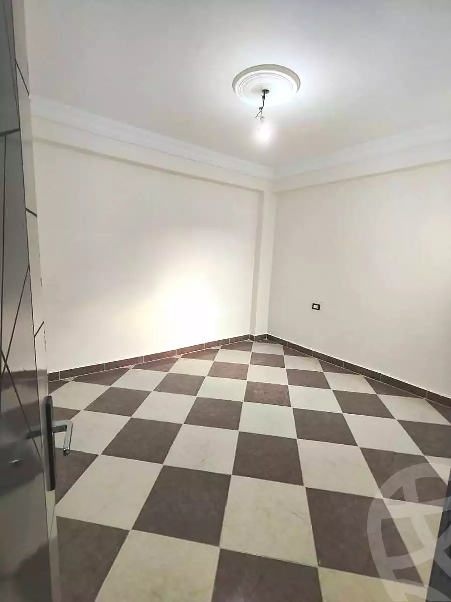 https://aqarmap.com.eg/ar/listing/7210197-for-sale-alexandria-lsywf-el-falki
