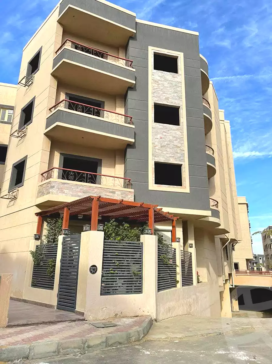 https://aqarmap.com.eg/en/listing/7210180-for-sale-cairo-new-cairo-compounds-sephora-heights