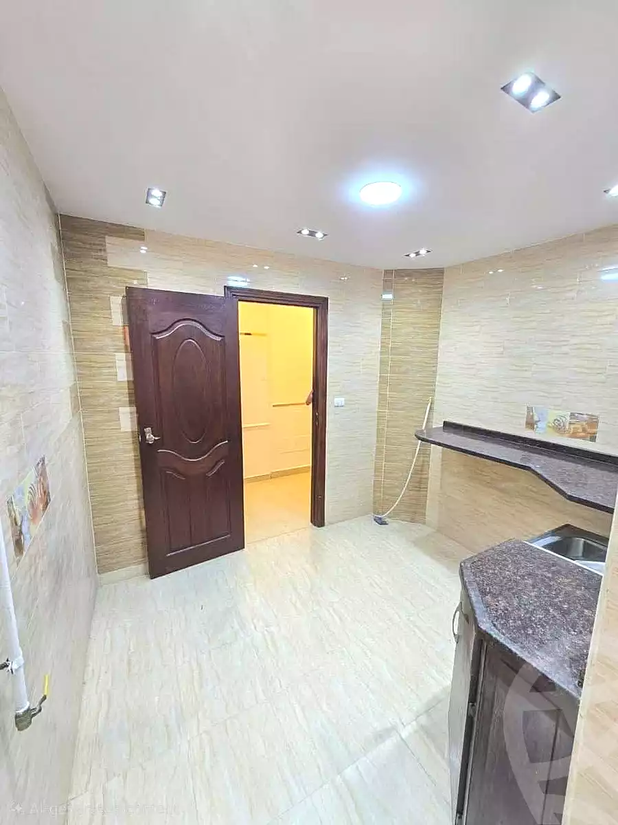 https://aqarmap.com.eg/ar/listing/7210265-for-sale-alexandria-sydy-bshr-sydy-bshr-bhry-shr-mhmwd-l-yswy