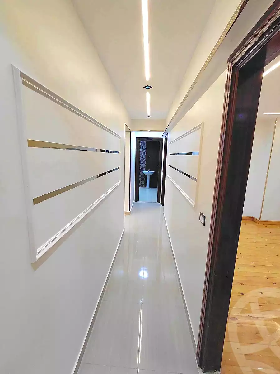 https://aqarmap.com.eg/ar/listing/7210281-for-sale-alexandria-sydy-bshr-sydy-bshr-bhry-shr-lsg-mhmd-bd-lslm