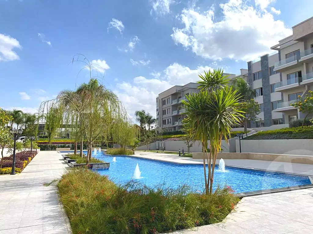 https://aqarmap.com.eg/ar/listing/7210414-for-sale-cairo-new-cairo-compounds-galleria-moon-valley-compound-arabia